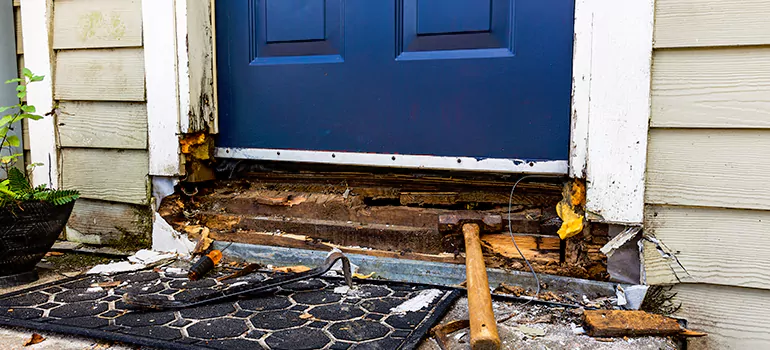 Broken Door Jamb Repair in Melbourne, VIC